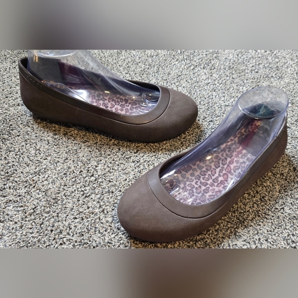 Crocs Mammoth Ballet Flats Brown Womens size 8 - Picture 5 of 10